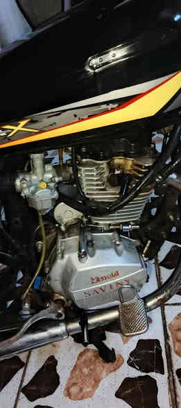 السلام عليكم دراجه سيفان للبيع 5 كير دراجه نقوصات بسيطه اشاير ولايت على باتري 
مكينه حلوه سعرها 350 اني مكلف بل نشر اتصال فقط او واتساب خاص ماكو 
( الصندوك مو وي الدراجه) 
***********
مكاني حي الجهاد
