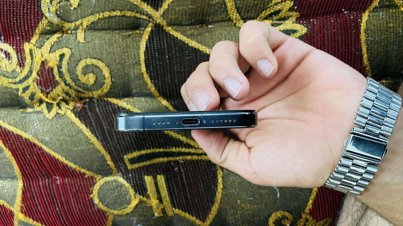 آيفون 15 برو ماكس
للبيع ذاكره 256  بطاريه 86 بلادي مبدل فقط شاشه فيس إيدي شغال و الخط واكف الضهر مفطور الباقي.كله شغال مآبي اي عيب السعر 370 وبي مجال قليل.


**إذا كنت صاحب هذا الإعلان وتريد حذفه لأي سبب، رجاءا أرسل رسالة إلى الدعم الفني**