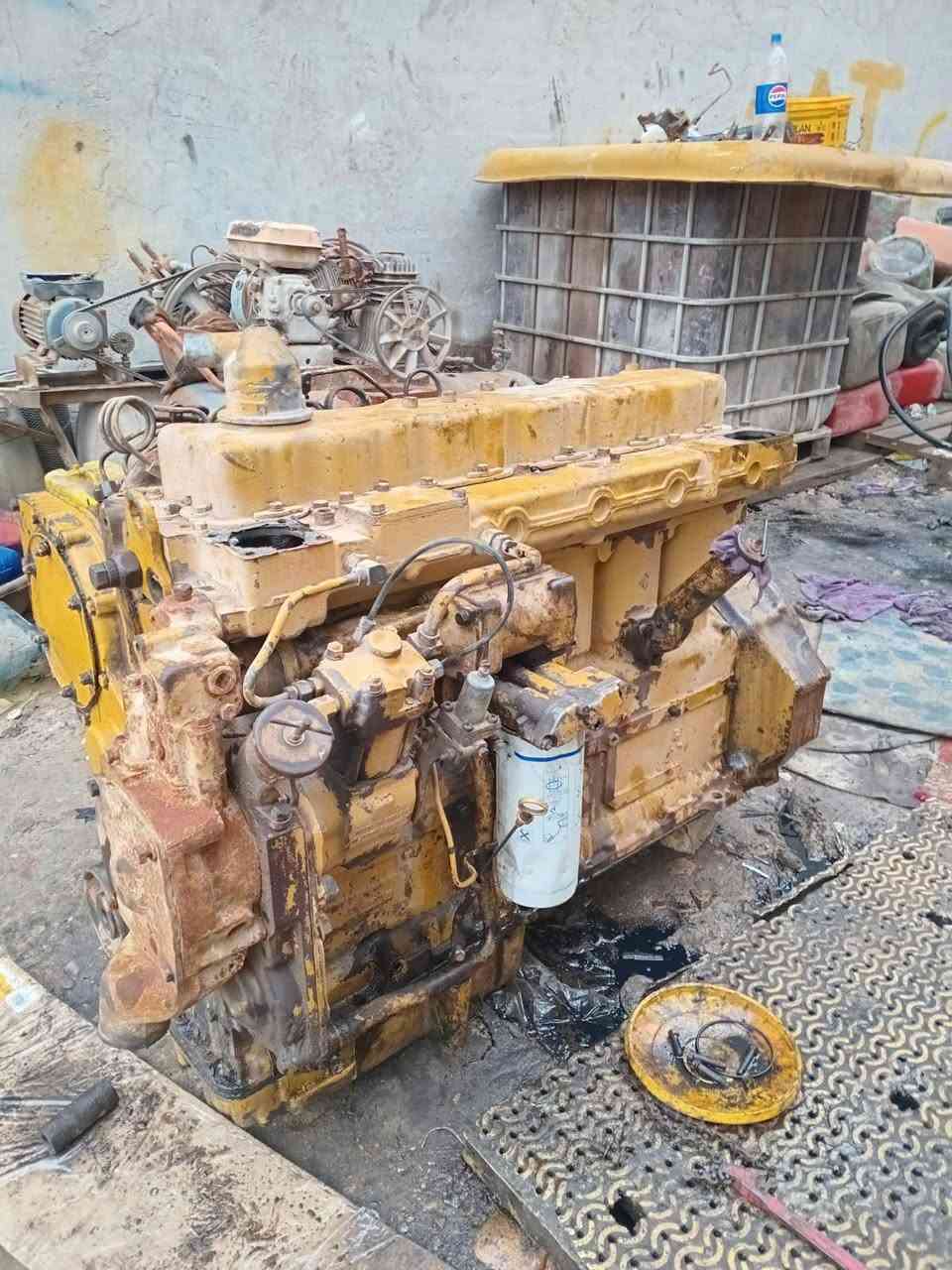 محرك كتر بخاخ سايز ٣٠ بي صرف سعره ٢٥ ورقه. ***********
