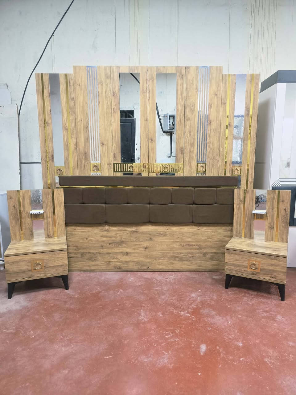 غرفه نوم تركي اخت جديد  💗نظافه 100ب100
ا#6قطع 💗ب500💗توصيل وشد مجاني بغداد 
#يوجد.انواع الغرف خاص


**إذا كنت صاحب هذا الإعلان وتريد حذفه لأي سبب، رجاءا أرسل رسالة إلى الدعم الفني**