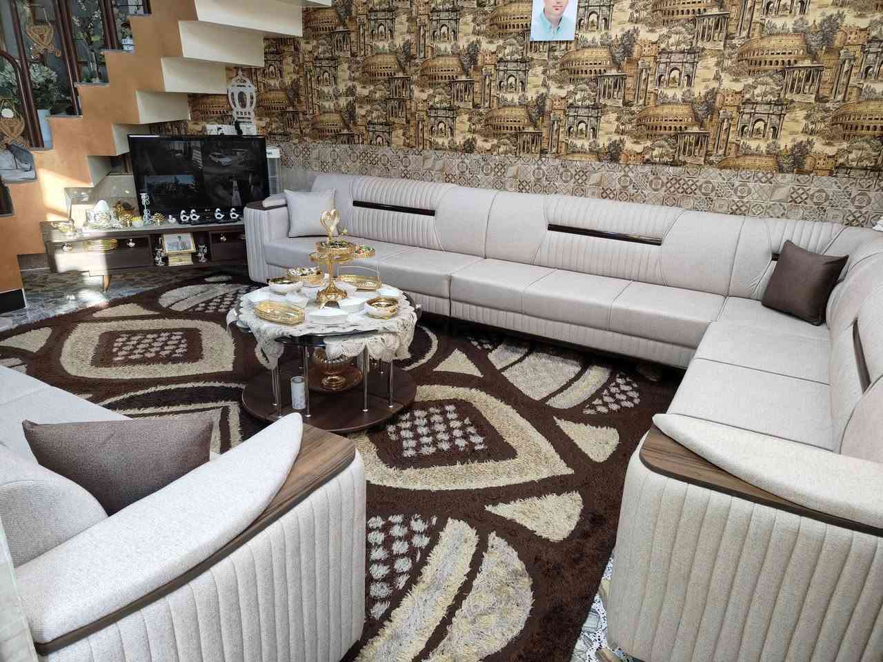 #الموصل كل ماهو جديد🌹
دوشمه الاخوين🌹
لعمل كافة انواع الطخم والديوان التركي والعراقي حسب🌹
 الطلب وباحدث الموديلات بأجود الاقمشة التركية🌹استفسار الاتصال، ***********
او مراسلة الصفحه  
العنوان #الموصل الجانب الايسر حي البكر قرب شارع الاطباء ꧁꧂ او بانزيخانه أيلاف
