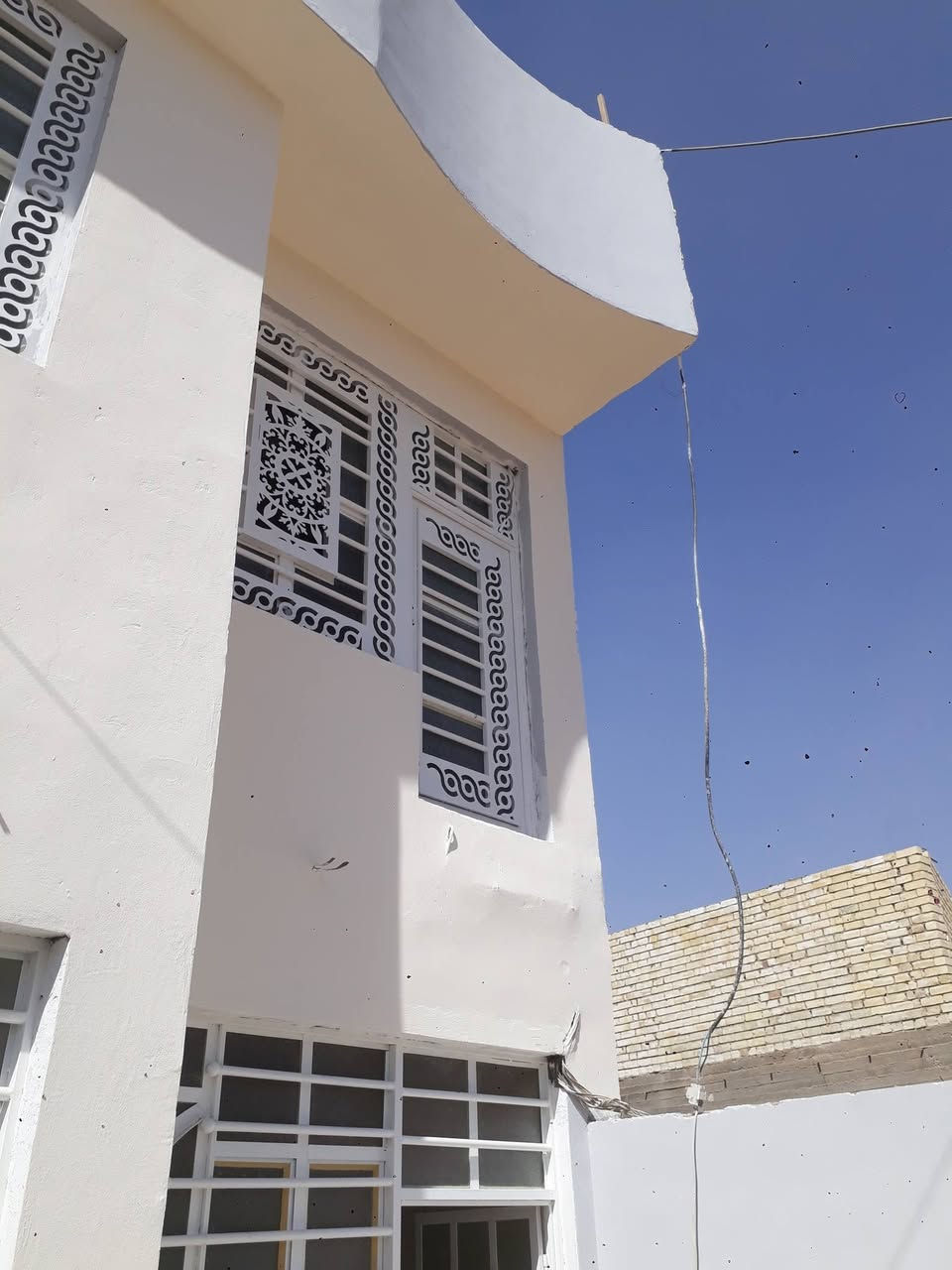 صباغ متفرغ حاليا 
اصبغ حداديه واجهات جمس بورد 
اجود انواع الاصباغ حسب الطلب
***********
