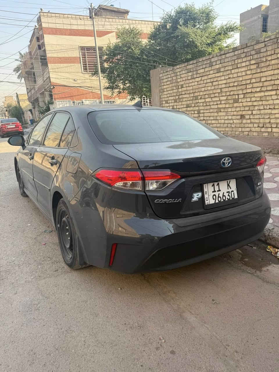 للبيع كورلا مديل 23 LEياباني هايبرد حادث باب السايق فقط ونفسه معمر لون سمنتي السياره اني مستوردها السعر 162 وبيه مجال ***********
