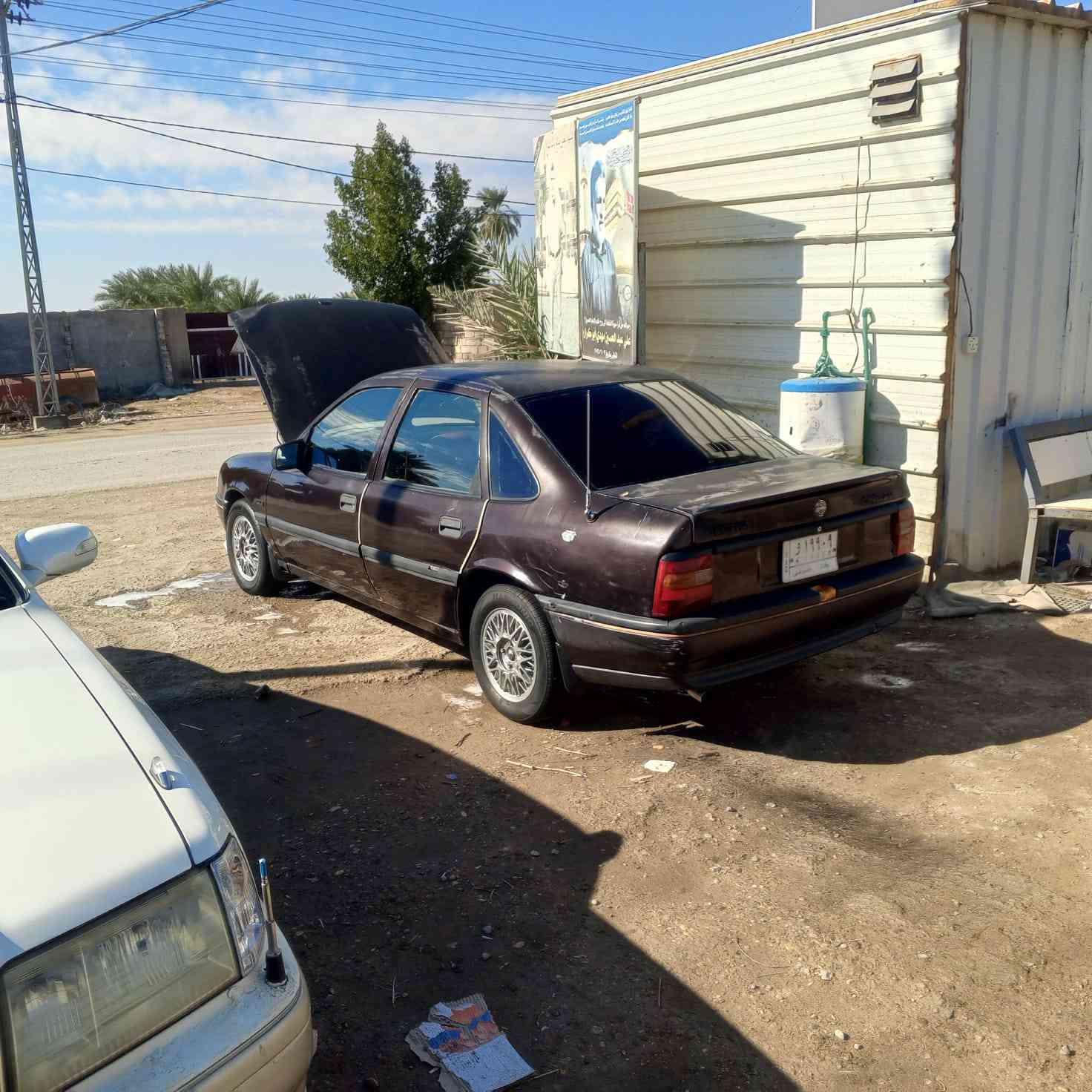 سلام عليكم اوبل فكترا للبيع موديل 91 كفاله مكينه 2000 كير عادي جديد كهربائيات كامله تخم تاير رقم بغداد سنويه نافذه الاستفسار   السعر 26  بيها مجال   ***********
