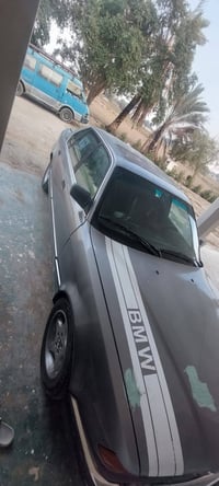 بيئم ٧٤٠ ٨ سلندر ٣٠٠٠ سيارة حلوة ونضيفه محرك وكير خير من الله تبريد ثل...