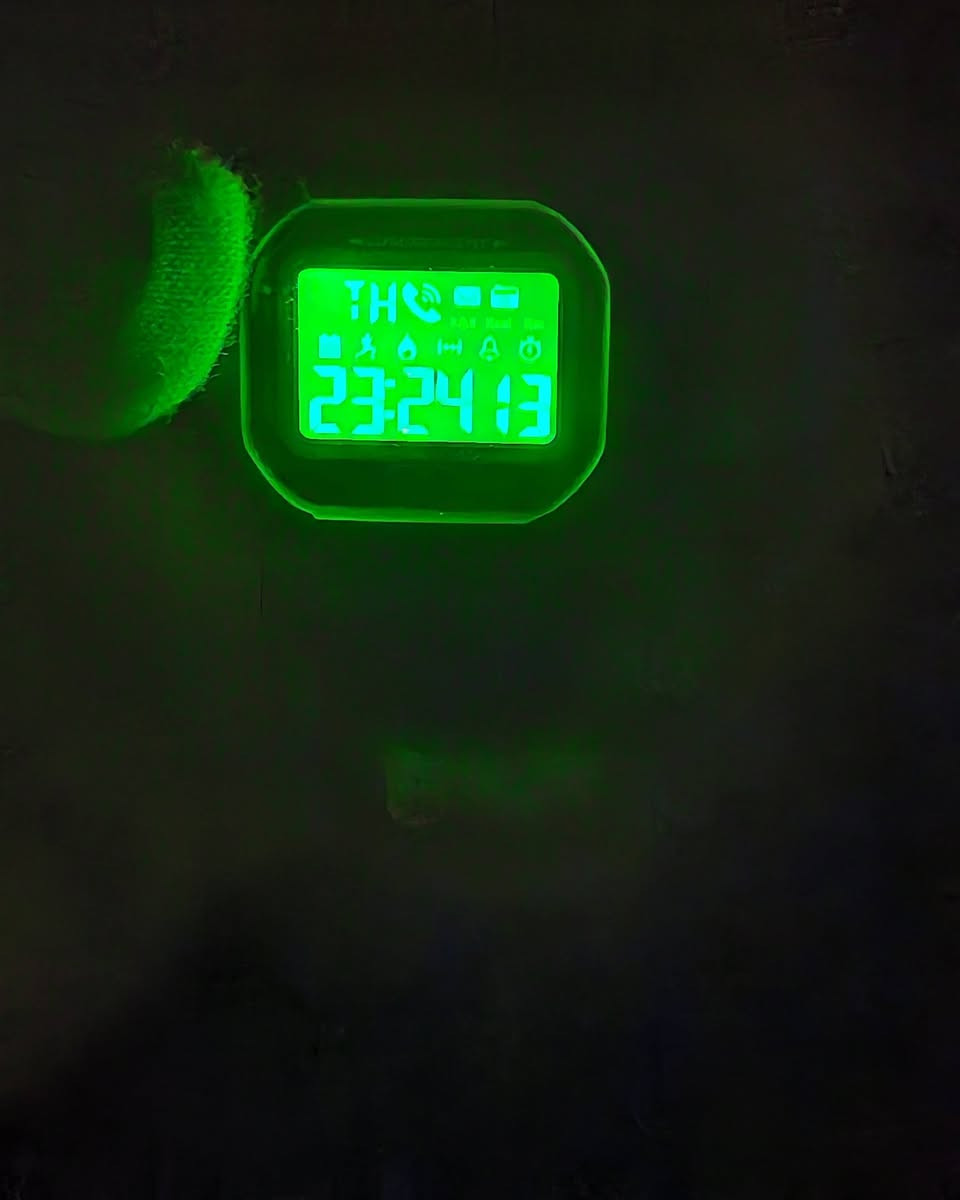 مزاااااااااد مزاااااااااد 
لدينا لكم اليوم مزاااااااااد جديد لساعه راقيه ومميزع الساعه سكمي رياضي اصلي ربر  موديل حديث يمتاز بعدة مميزات تفيد الرياضيين والعسكريين   

يبدا المزاد الان وينتهي اليوم ساعه 2 ليلا

فتحة باب الساعه 10دولار واقل رفعه 5دولار 
الساعه اصلي 
ربر طبي
الكتروني
تاريخ شهري
تاريخ اسبوعي
منبه
بلوتوث
عداد سعرات
عداد جري 
توقيت نظام 24
لايت
تاتي مع علبه  حافظه والظمان سنه كامله 
يوجد توصيل لجميع المحافظات


**إذا كنت صاحب هذا الإعلان وتريد حذفه لأي سبب، رجاءا أرسل رسالة إلى الدعم الفني**