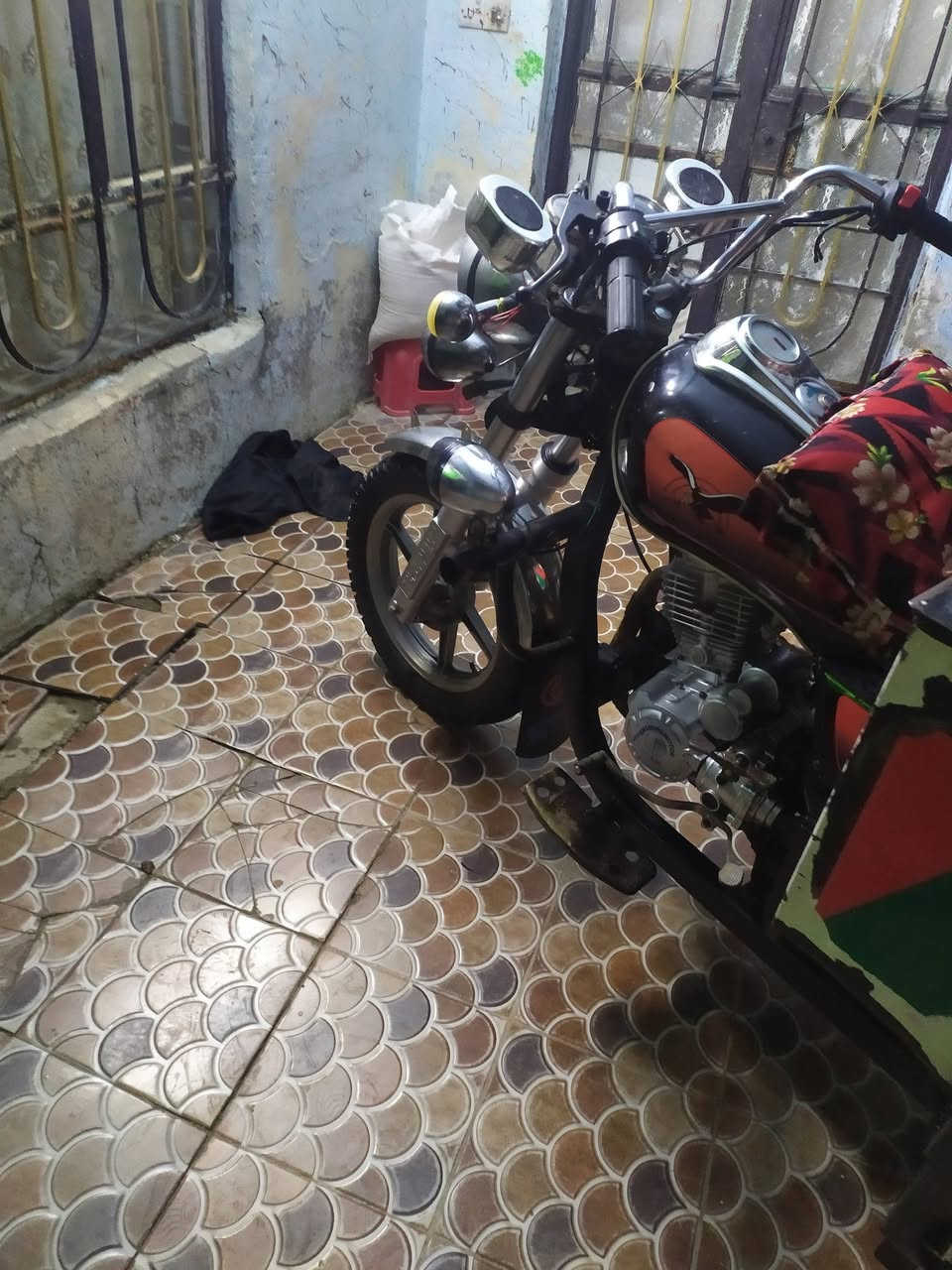 السلام عليكم ستوته للبيع موديل 2020 اوراق أصولي المكان بابل حله. حي العسكري رقم الهاتف *********** السعر اتصل وتدلل
