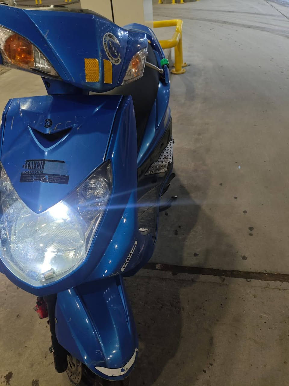 السلام عليكم 
دراجه سكنس لبيع رمبه صارله ثلاث اشهر من الرمبه 
موديل 2009 
لون سمائي
كفرات ختم واحد 
مكينه كفاله 
كهربايات كفاله 
كامله ومسويله ادامه 
اكلجات وبرياكات امامي وخلفي 
شرط الدراجه كامله ما بيه اي نقص 
دراجه ياباني 
كابريتر 
وتساب ***********
