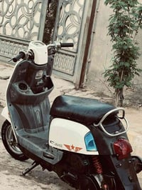 دراجه ماكس بوليسي البيع سعر مناسب  شراي يتصل 07838684225 (متوازي )