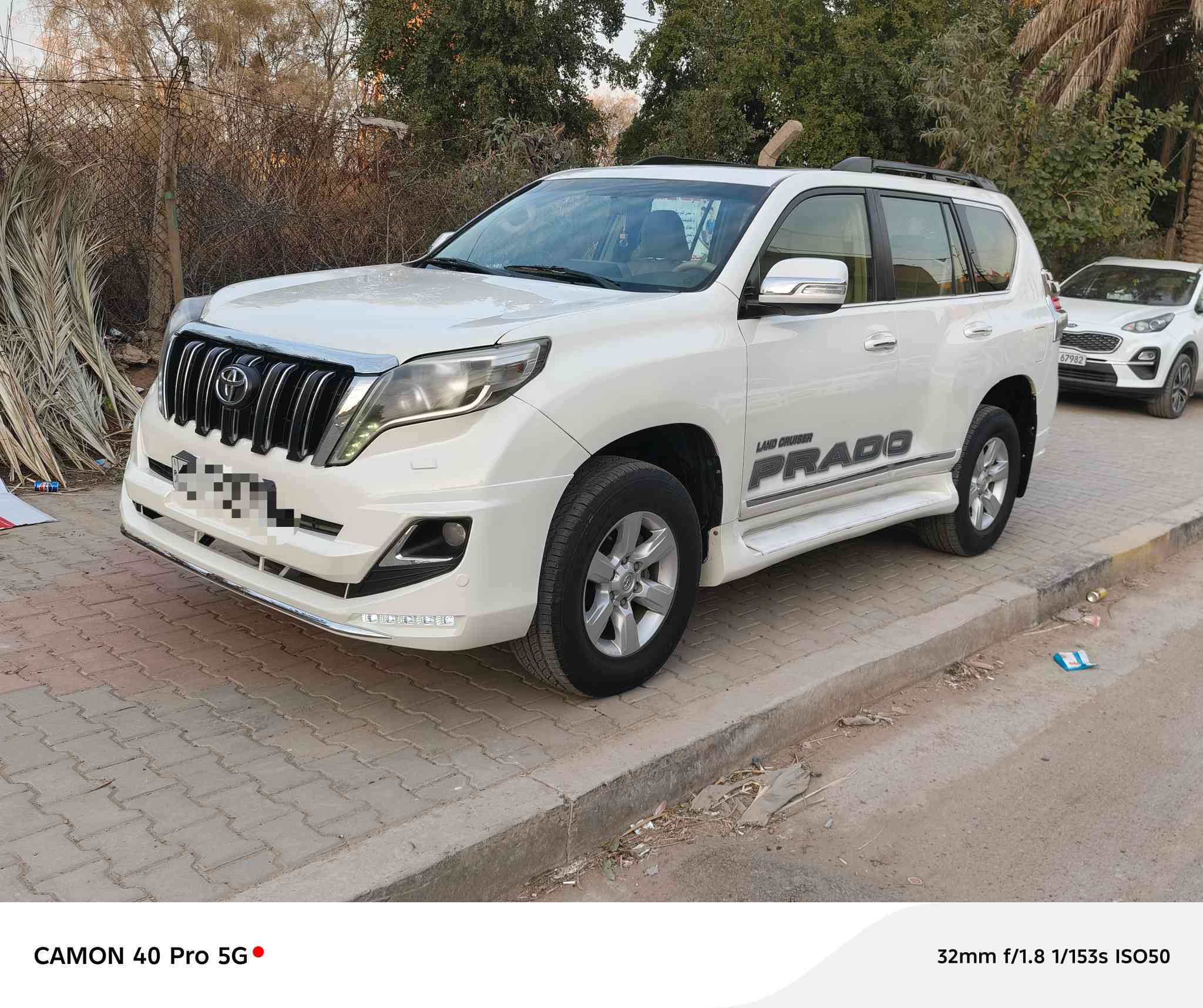 برادو موديل ٢٠١٤ رقم بغداد محرك ٦ سلندر ٤٠٠٠ خليجي كراسي كهرباء رقم دولي إنكليزي رقمي *********** مكاني بغداد
