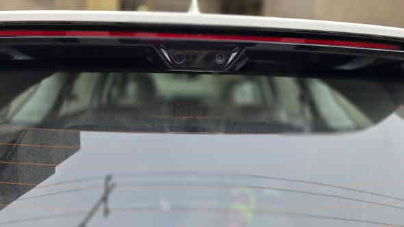 السلام عليكم 
مكلف بالنشر 
سورنتو ٢٠٢٥ رقم بغداد  وضعية الشركة ماشية ٤٣٠٠ 
خمسة كامرات 
ويل ٢٠ 
داتا شو 
حساس تصادم 
قمارة حديد . كشنات مخمل 
كاميرا  محيطية
تشغيل واطفاء عن بعد 
فتح وغلق النوافذ عن بعد   
٦ حساسات امامية
٦ حساسات خلفية 
٦ سلندر ٣٥٠٠ 
المقاعد الامامية كهربائية 
المقاعد الخلفية تنطوي كهربائية 
بالإضافة إلى المواصفات المعروفة للسورنتو 
المكان / بابل / المدحتية 
رقم صاحب السيارة *********** 
السعر المطلوب 350$
