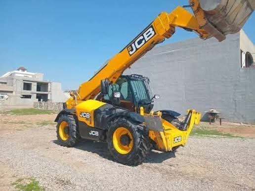 مكتب الحسن
للأيجار الباسكتات من 10m الى 44m جميع الارتفاعات  والكرينات من 7 طن الى 50طن +بوبكات+ بوبكات مكناسه شوكيه كيله JCB حادلات داخل وخارج الكوت 

***********

***********
