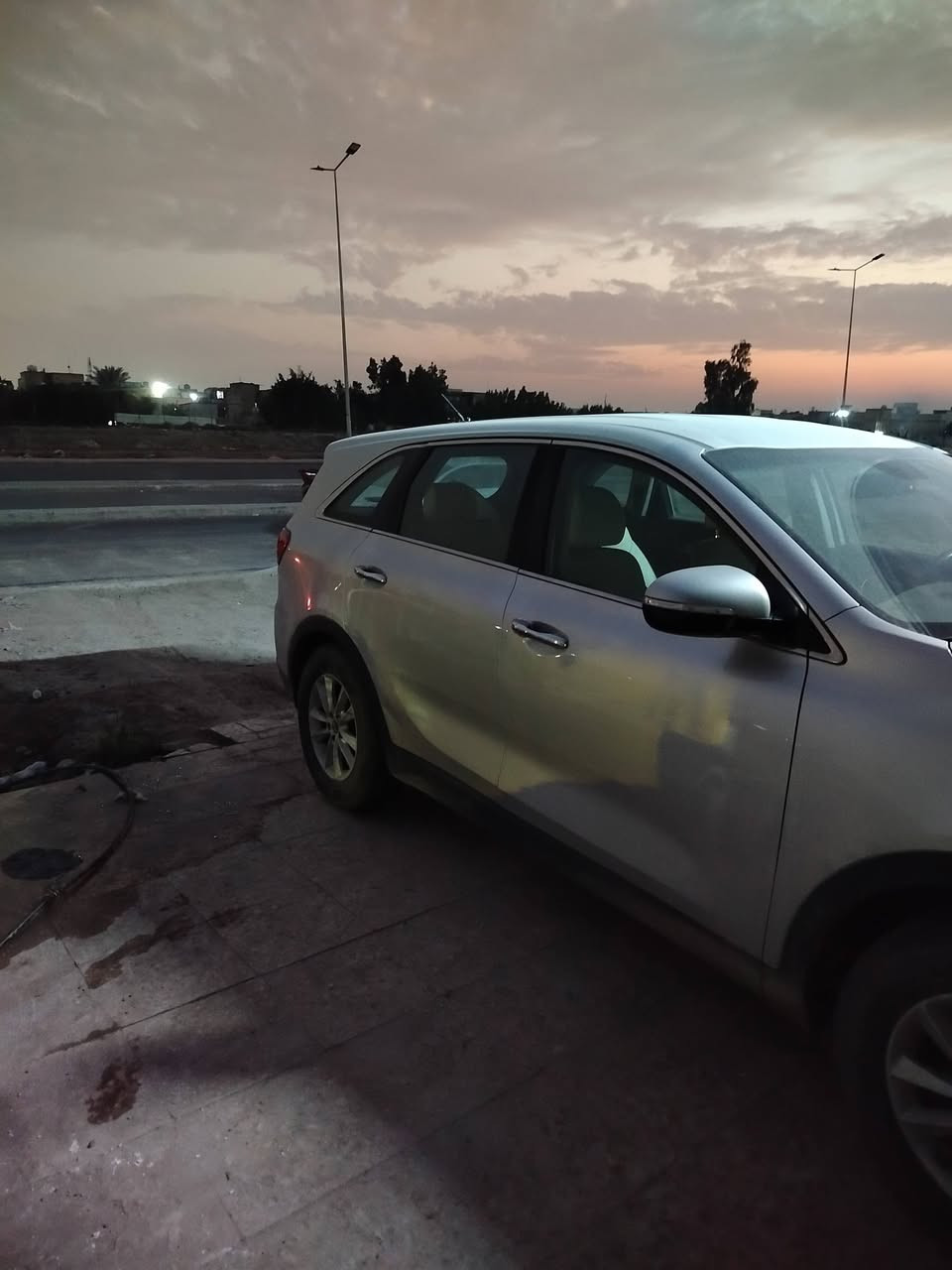 سورنتو مديل 20 وارد امريكي مكينه 6سلندر ماشيه 81 صور حادثه وسونار بل منشور سعر 185 وبيه مجال مكان بغداد الشعله ***********
