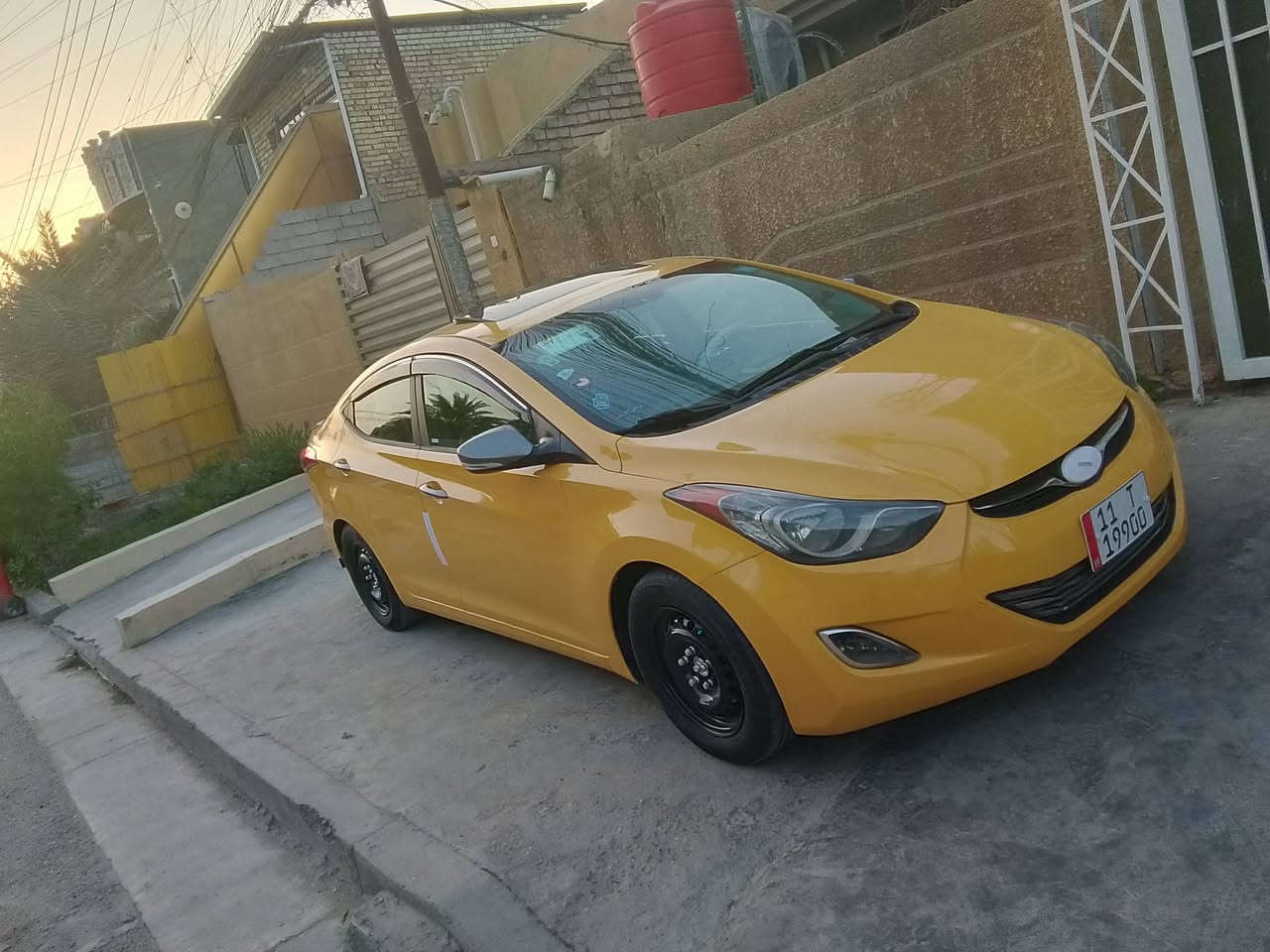 السلام عليكم النتره 2012 فول واحد على واحد مكينه كير جدد تخم تاير صدر خلفي امامي جدد رقم بغداد مشروع وطني بسمي انكليزي سياره جديده ليبل واحد سياره خير من الله سعر 100وبيه مجال *********** بغداد زعفرانيه
