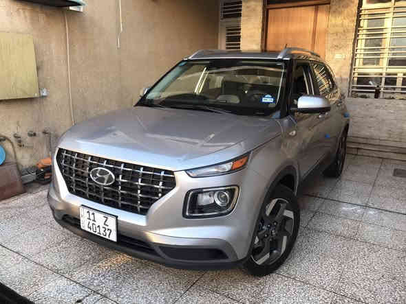 #هونداي_فينو
#موديل_2023
#مرقمة_بغداد

  المواصفات 
بصمة 1- 
 فتحه سقف (سلايت) 2- 
داخل لونين 3-   
شاشه كبيرة كامرة دوارة 4-
فول  تحكم ستيرن جهتين  5-
 ويل كروم 6-
7- شاشة كبيرة كاربلي +اندرويد 
8- نظام انذار
9- مانع انزلاق
10- تراكشن منحدرات
11- وضعيات قيادة  
12- رادار تحذير جانبي 
13- رادار خلفي
14- رادار امامي
15- تحديد مسار 
16- مكينة 1600 دبل نوزل 
17- حمالات سقف
18- حساس خلفي
 و السيارة جديدة جدا و السيارة اجمل و أحلى بكثير من الصور و الحادث خفيف صور الحادث مرفقة مع الصور 
السعر 159  و بها مجال بسيط الاتصال ***********

المكان : بغداد , الدورة
