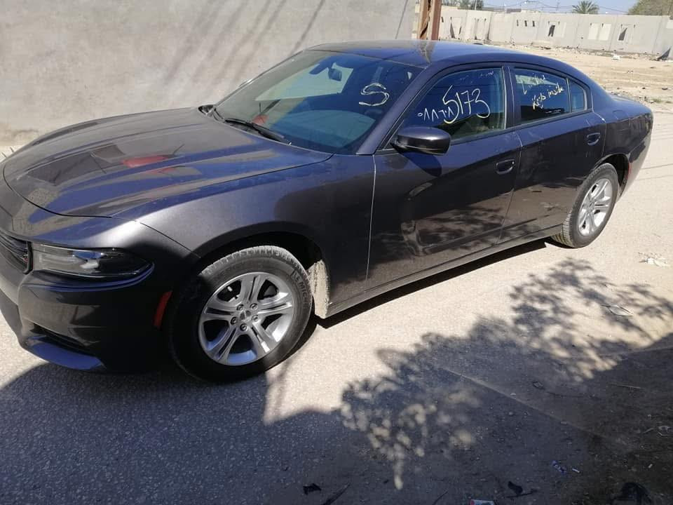 السلام عليكم
جارجر 2016 
مكصوصه بدون لوحات 
سعرها 75 جديده بالكارتون 
مكاني نجف 
***********
