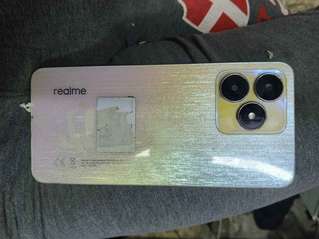 السلام عليكم 
ريلمي c53 للبيع 
شغال يرادله شاشة تتبدل
قيم واخذ بلي يرضي الله 
ذاكرة 256 
مكاني بغداد الطوبجي قرب ساحة موسى
***********
