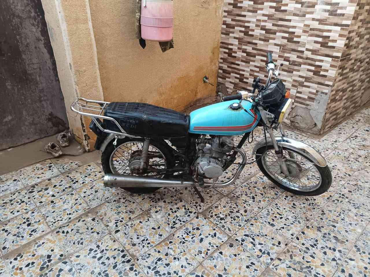 دراجه ارشه وارق صولي كهربايت تشتقل مكينه ناعمه وشلعه ومعدل لا نضوح ولا تدخين سعر (400) مكاني بغداد نهروان رقمي ***********
