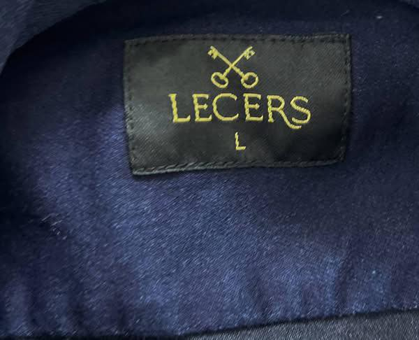 قميص LECERS ليكرز، دنيم بهاري .
القياس/ لارج ناعم _ يلبّس ميديم 
عُرض الصدر 52 _ الطول 70_75 _ الردن 67 .


**إذا كنت صاحب هذا الإعلان وتريد حذفه لأي سبب، رجاءا أرسل رسالة إلى الدعم الفني**