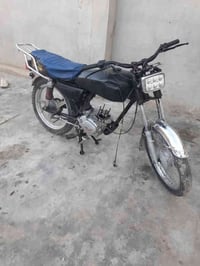 07719595212ماطور للبيع عايزه كور وبوش قفل 145 اما اغراض موجوده البقيه