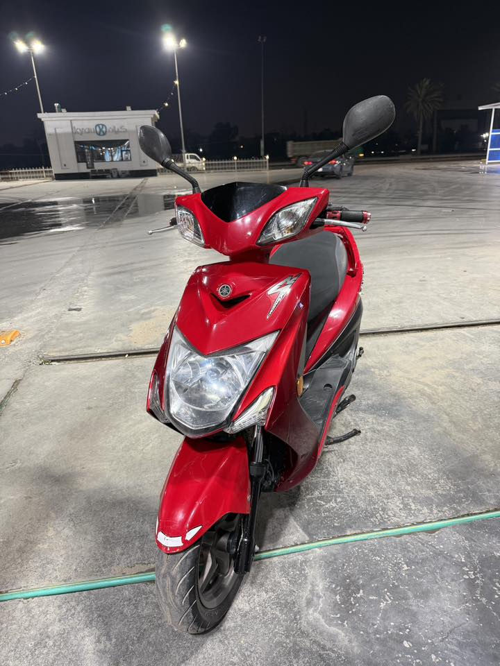 السلام عليكم
سكنس لد يابانية قبق نفخ  ستان حساس مكفولة من كلشي

شلعة ومعدل خير من الله فقط الكيلو متر واكف وما سويته لان كهرباء مكاني بغداد البلديات ***********
