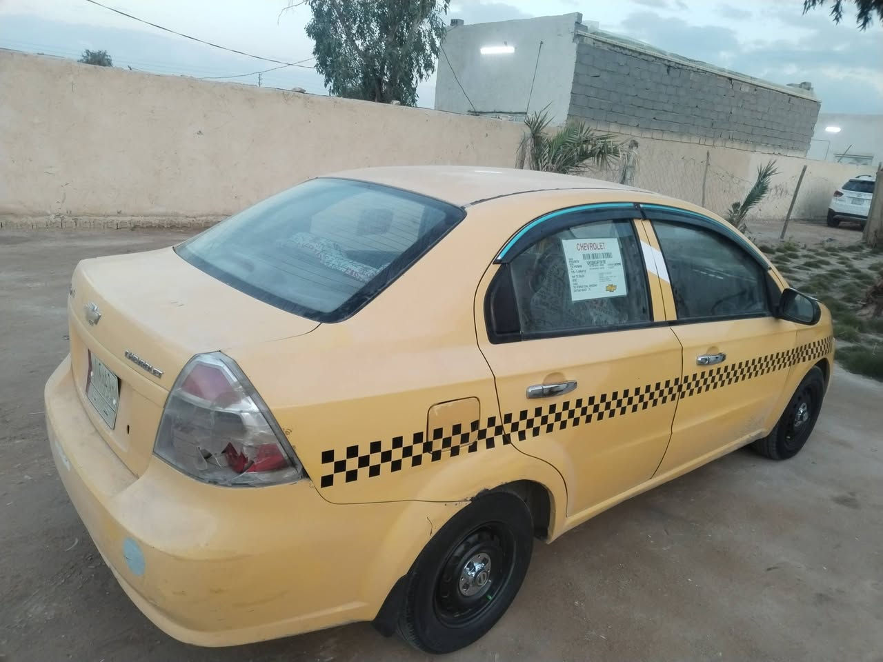 يالله البيع افيو موديل 2010 السياره خليجيه 
رقم نجف ألماني بسمي سنويه 2027 مكينه وكير وحداديه وتبريد خير من الله  كير عادي هيه وغرامه مصفر مكينه 1400 مفتوح خليجيه السياره كفاله عامه بس جاملغ مبدل بدون داخل رقم الهاتف *********** /***********
اي استفسار اتصل على الرقم وبيك خير وتدلل
العنوان طريق كربلاء نجف عامود 250
