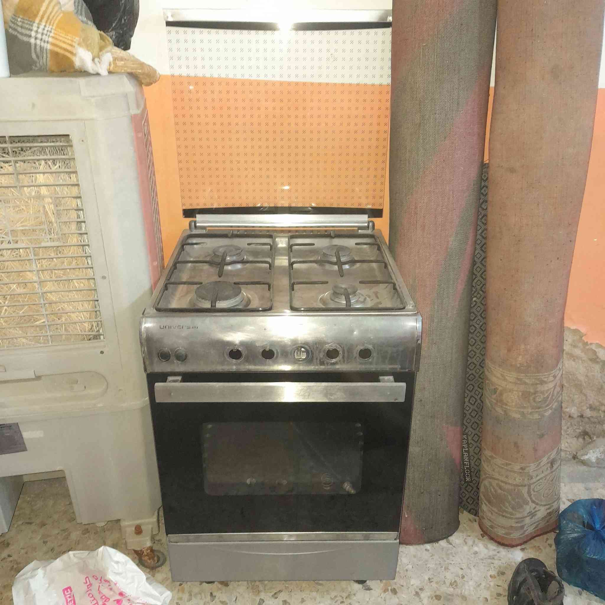 غراض بيت نضيفات مكانهم كوفه براكيه شارع المطار القديم 
*********** واتساب او اتصال
