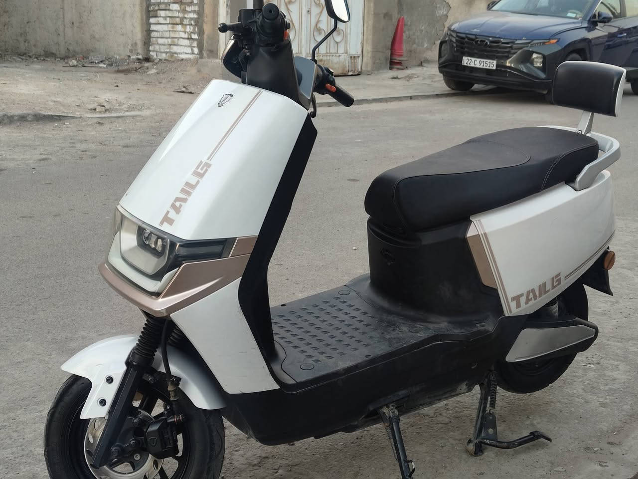 سلام عليكم من رخصه الادمن 
دراجه شحن TAILG موديل 2025 6 بطاريات كبار نادره بل سوك بطارياتها جديده بل جيس تايرات جديده الدراجه استعمال 3 أشهر ضمان بعدها بيها بعد 9 أشهر ينتهي ، مواصفاتها حلوه 3 نمره بدون بك الثالث يمشي 60 ع ويز تشغيل عن بعد كشن جلد لايت كلش قوي بريك امامي خلفي دسك نضام الاقتصادي بيها و APS دراجه نضافتها 80% حادث مالتها بل بجم وصفحه مثل موضحه بل صور سعر 750 بيها مجال حك الجيه بيع او مراوس بانزين للتواصل *********** ، *********** . بغداد / حي العامل
