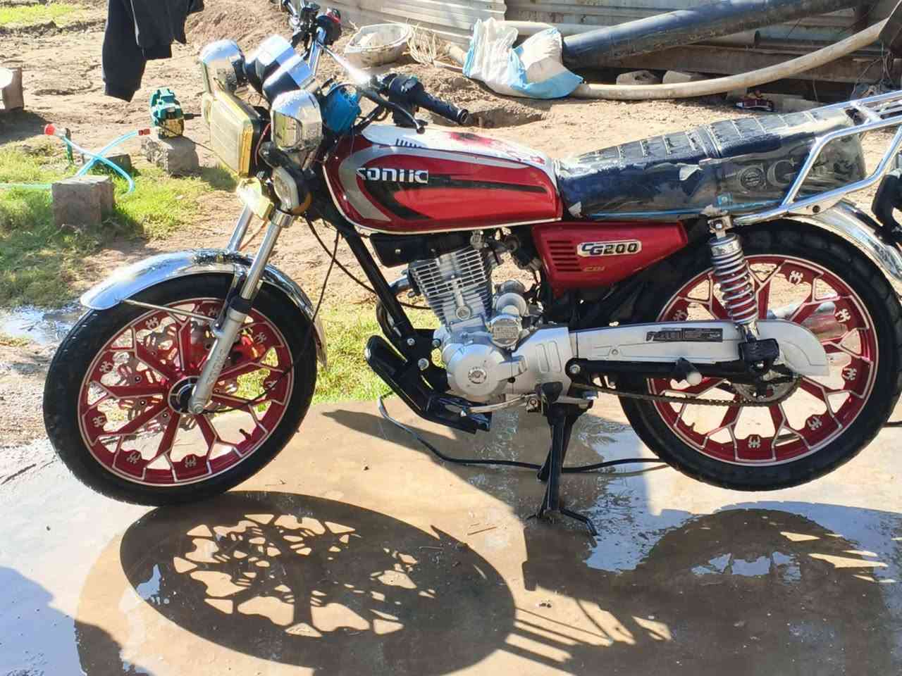 سلام عليكم  دراحه سيفان 5كير موديل 24 دراجه شوفت  عينك حلوه اوراق سكنر سعر 600 وبيه مجال قليل  او مراوس بتايكر هاذ رقمي ***********
