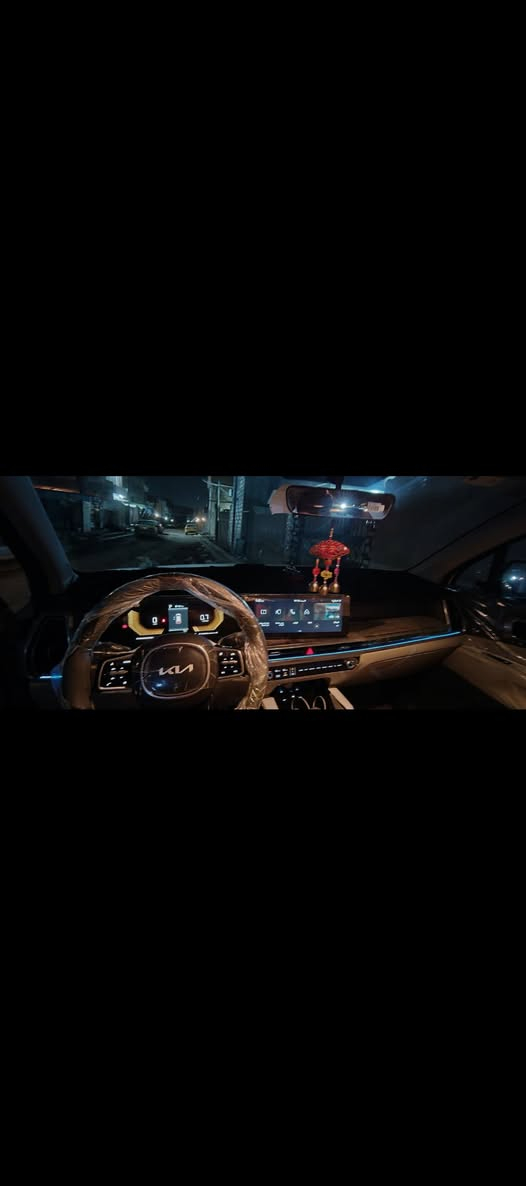 سلام عليكم 
سورنتو 2024
فول لمتد عدا لبنوراما 
المسافه34
 بعده ضمان الشركه 
كتلوكات كامله 
كلشي بوضع الشركه 
المكان بغداد مدينه الصدر 
ه‍/***********
