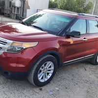 عندي فورد اكسبلور خليجي 2013 مكفول كير مكينه ماشية 183الف قابل للزياده...