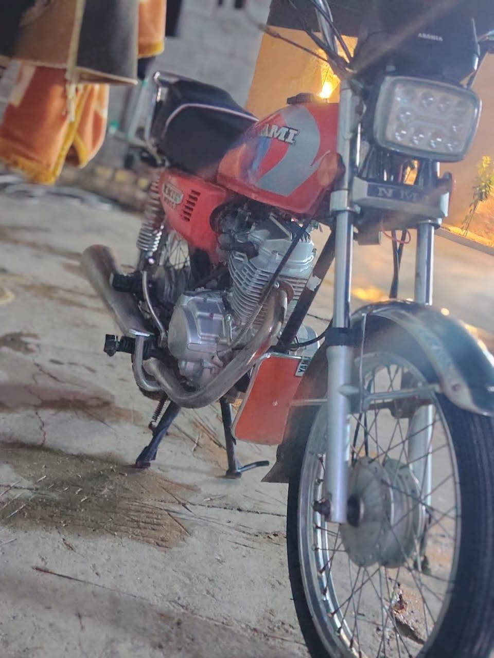 سلام عليكم دراجه يرانيه نامه شلامجه باب اول      موديل 22 وراق أصولي وكيل سيد خلدون دراجه باسمي مداور ثاني يوم دراجه ماناقصها كلشي خير من الله جديد مكاني ميسان طبر سعر خاص (***********)
