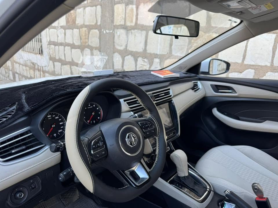 mg 5 2023 comfort
بێ بۆیاخ بێ دەعم تەحویل خرامە بەشەرت
سێ مۆدی لێخوڕینی هەیە
ناو کرێمەیە 
شاشەیە کامێرایە لایت لید سوکان فۆلیۆم تەعدیل سورعە زیاتریش…
هی مەعرەز نیە هەتا بڵیت جوانە
نرخ. 102 $ مەجالی تێدایە برایانە 
سۆنەریم داناوە
***********
