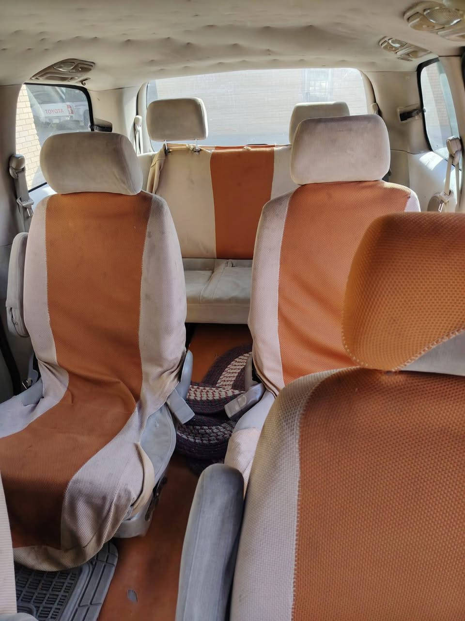 كيه كرنفال وارد خليجي 
موديل ٢٠٠٥
كير ومحرك كامري ابو الكف ٢٠٠٠
كهربائيات شغاله 
لون اصفر بيجي 
رقم بغداد سنوية ٢٠٢٦ شهر ٨ 
تحويل ثاني يوم ...
كلشي ما عليها لا غرامات 
سيارة بدون حادث بيها ملاحظات بسيطة طخات 
صبغ بلادي بدون صبغ السيارة 
ملاحظه : 
بيها خياسات بلدواسات الجوه البوب وتبريد نقص كمبريسر عطلان يرادله تبديل 

سيارة خير من الله جاي نطلع بيها محافظات تاخذها لسياره تدعيلي 
مكان السياره ( الفلوجة ) السعر ٦٤ وبيها مجال 
للاتصال ***********
