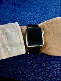 ساعة ايفون • شاحن أصلي • أربيل