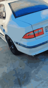 السلام عليكم سمند للبيع موديل 11سياره رقمه دوانيه نكليزي  بيهة جاملق الايمن مصبوغه عام مكينه وكير مكفولات لا تنقيص ولا تبخير خير من الله دوشمه كشنات وارضيه سياره باسمي ثاني يوم تحويل سعر سياره 45وبيه مجال رقمي *********** شراي اتصل وتدلل مكان سياره بلكوت
