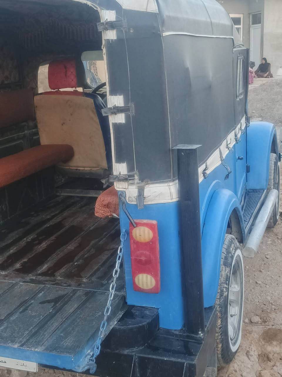 السلام عليكم جيب للبيع باسمي رقم بغداد شعار انجليزي رايدها بسته وهذا رقمي *********** محرك ونجي جير اتوماتيك
