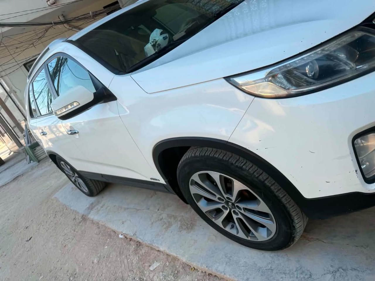 سورنتو 2014 
فول مواصفات من عدا الفتحه
خليجي كفاله عامه 
كير محرك كله جديد 
2400 
دفع رباعي
3قطع  تبريد 
170$ 
***********
