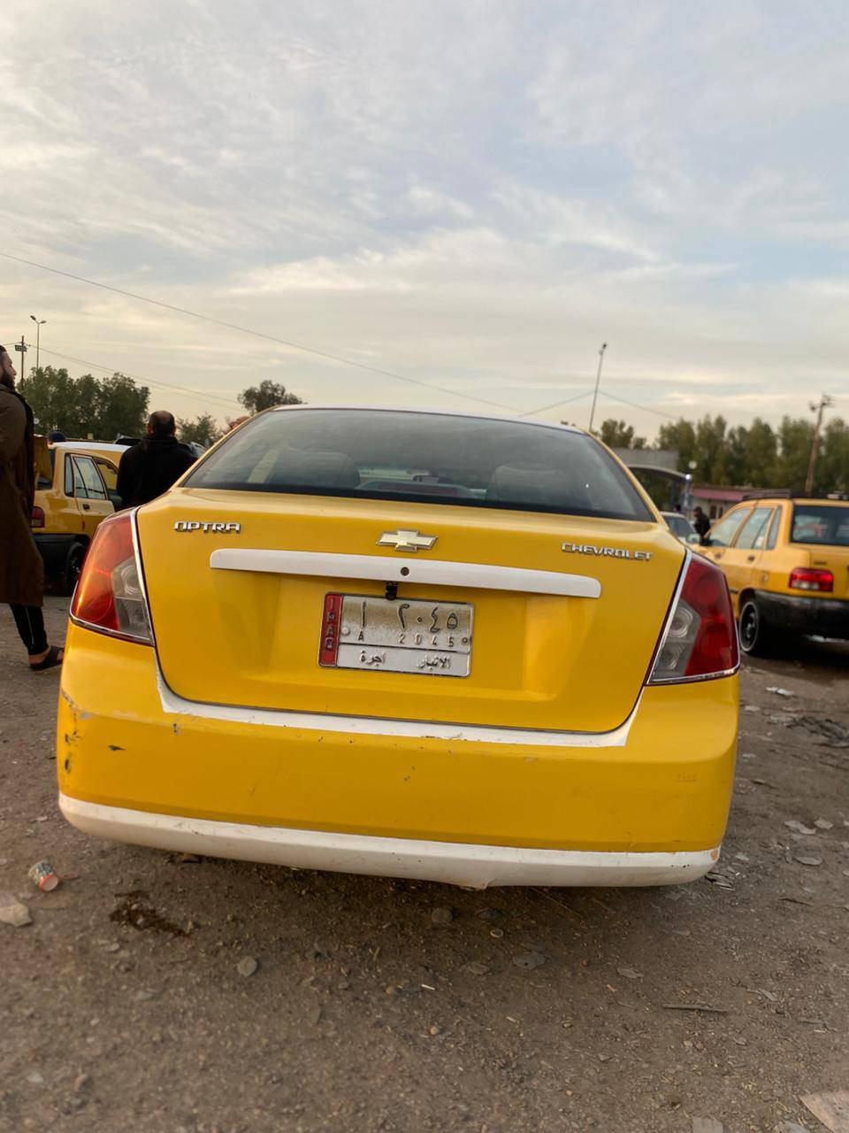 السلام عليكم اوبترا ٢٠١٠ شركه العامه للبيع مصبوغه حزام بدون ظربه كله شغاله كير مكينه جديده فقط المشط لاستفسار *********** السعر ٥٥ وبيه مجال السنويه الى ٢٩
