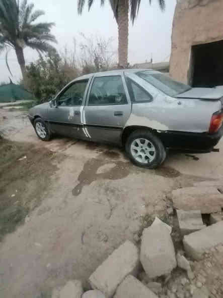 السلام عليكم ورحمه الله وبركاته للبيع اوبل فيكترا فحص صلاح الدين مكرك حجم 20والكشر شوفت العين السعر 15وبيه لأ تصال ***********7
