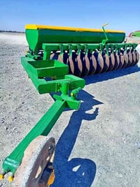 دسك ١٤ • شاصي فرنسي • ربيعة