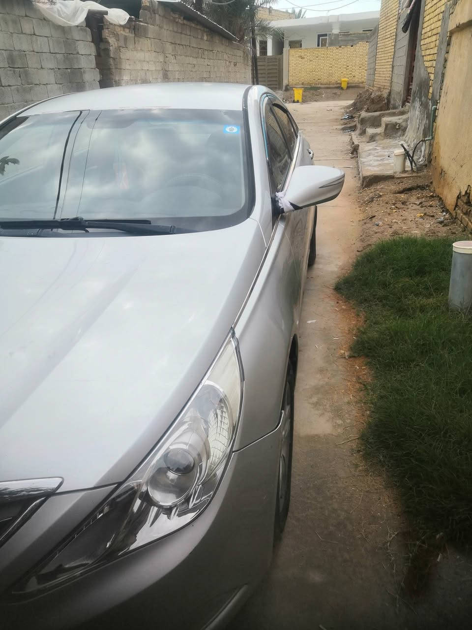 سوناتا 2013 وراد كوري محرك 2000 دوش اشاير بالمري حساس خلفي تحكمات شاشه وباقي المواصفات معروفه 
بيه بنيد وباب عكس السايق مبدلات ومحرك مبدل طابوكه جديد الكير جيد جدا تبريد جديد ممتاز 
السعر 110 الاتصال ***********
متوفر وات ساب كذااك الخاص مفتوح
رقم بابل جديد دولي شرط مداور ثاني يوم
مكان سياره ذي قار قضاء الدوايه
سونار داخل الصور
