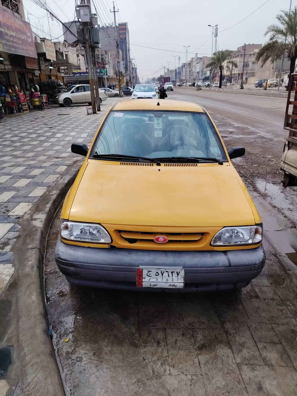 سلام عليكم سايبا موديل 2015البيع سياره لا صبغ ولا تبديل بلاديه مال شركه العامه معده ضربه يم قبق البانزين وبعدهي مامصلحه العنوان بغداد الشعب *********** سعر 35 هيه مصفره غرامات سنويه صاقطه عله المشتري  من سنه 2021
