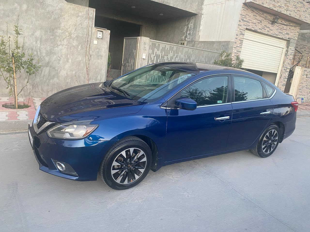 نیسان سێنترا ٢٠١٩ 
٨٥ هەزار میل رۆشتووە
یەک جەمەلغی بۆیاخە
بۆنید گۆڕاوە بە بیلاد
بی ناوگرتن بێ ئێرباگ
نرخی ١١٢ وەرەقە
3N1AB7AP5KY402868
ڕەقەم و سەنەوی تازەیە
نوقسانی نیە وجاهیزە
شوێن سلێمانی
بۆ زانیارئ زیاتر 
***********
