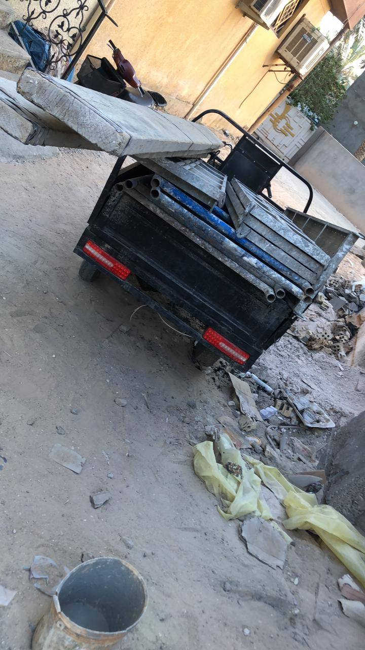 للبيع ب ٣٠٠ قفل مكفوله من السرقه نقصها عرموطه مال اكسن.. تجفيت جديد جبن جدد كلجات جدد مكينه ناعمه مكاني كربلاء شارع احمد الوائلي فرع الحداد ***********
