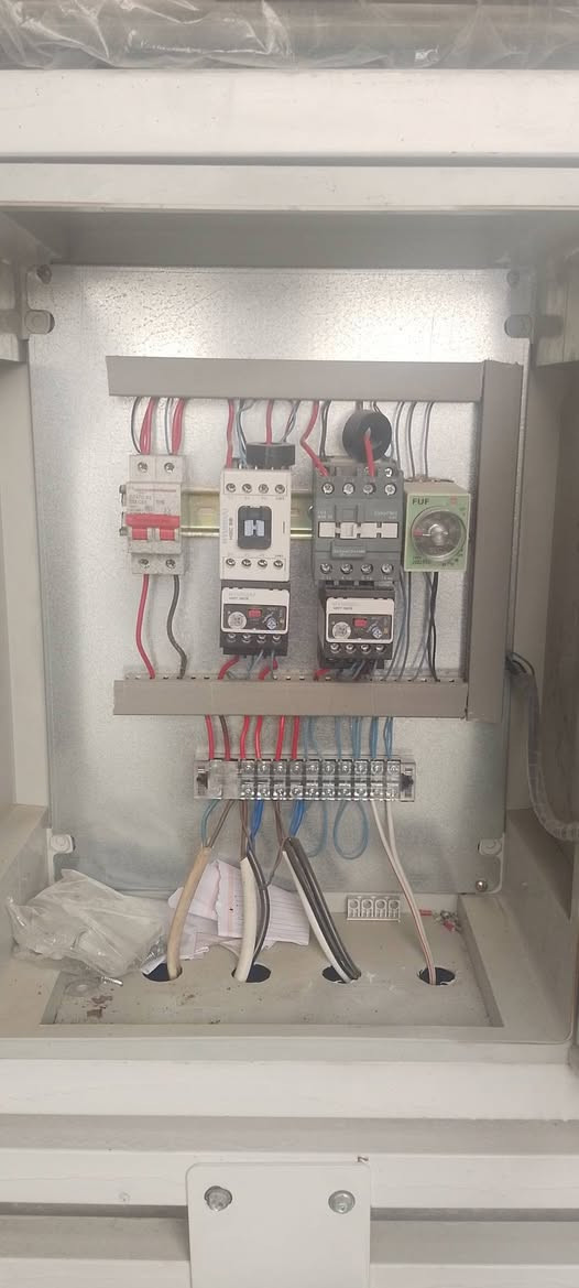 سلام عليكم محطه ام الالف جديد اسخدام موسم واحد الله شاهد جديده كلش خزانات العدد 7 ابو الالفين السعر 3 وبيه مجال للطيبين العنوان بغداد الشعله رقم الهاتف *********** (ملاحضه) فطر ب البطل زغير
