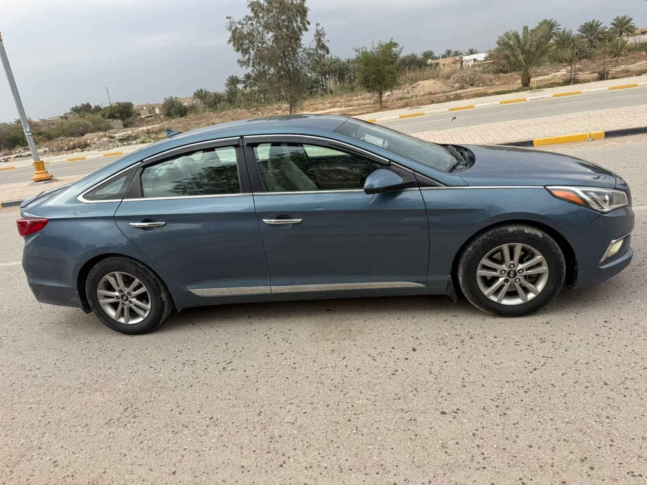 السلام عليكم سوناتا 2017 وارد امريكي كير مكينه خير من الله تخم تاير صدر جيد تبريد ثلج رقم جيد بسمي سيارة شرط تحويل سيارة زيرو بيها 5 قطع بدون دواخل ابيعك حزام ماتصرف عليها ربع العنوان الصويرة السعر 105 بيها مجال اتصال فقط ***********
