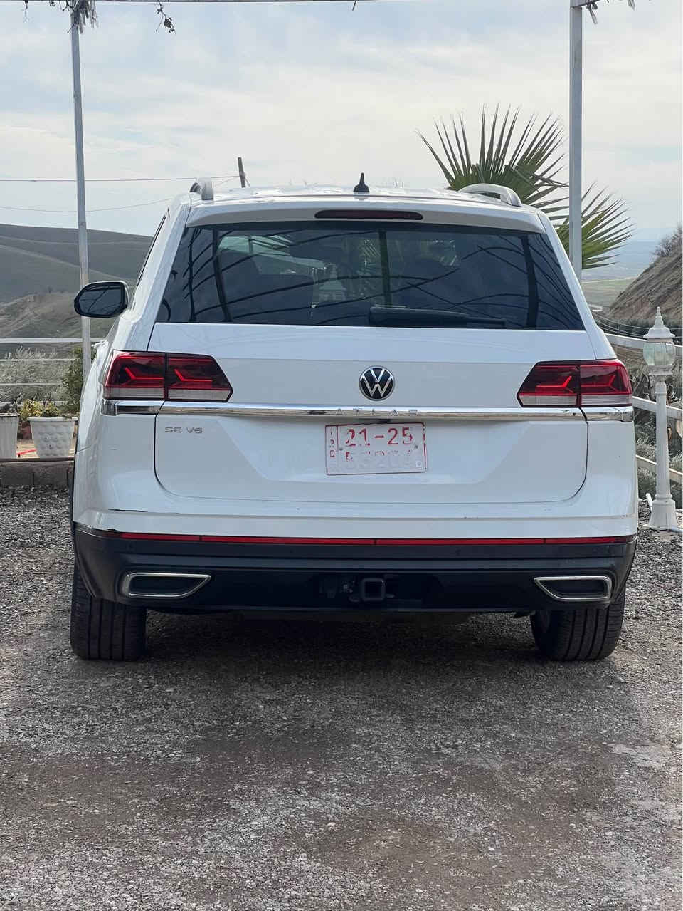 فولكس وكن اطلس ٢٠٢٣
صبخ حيزام امامى و خلفى كبس حتا دعاميات شريكه
ايرباك فقط دكمه طك 
مكينه و كير شرط مكينه ٦ سلندر
سعر ١٨٠$ بيها مجال
رقم تلفون و ويتساب
*********** دهوك, العراق
