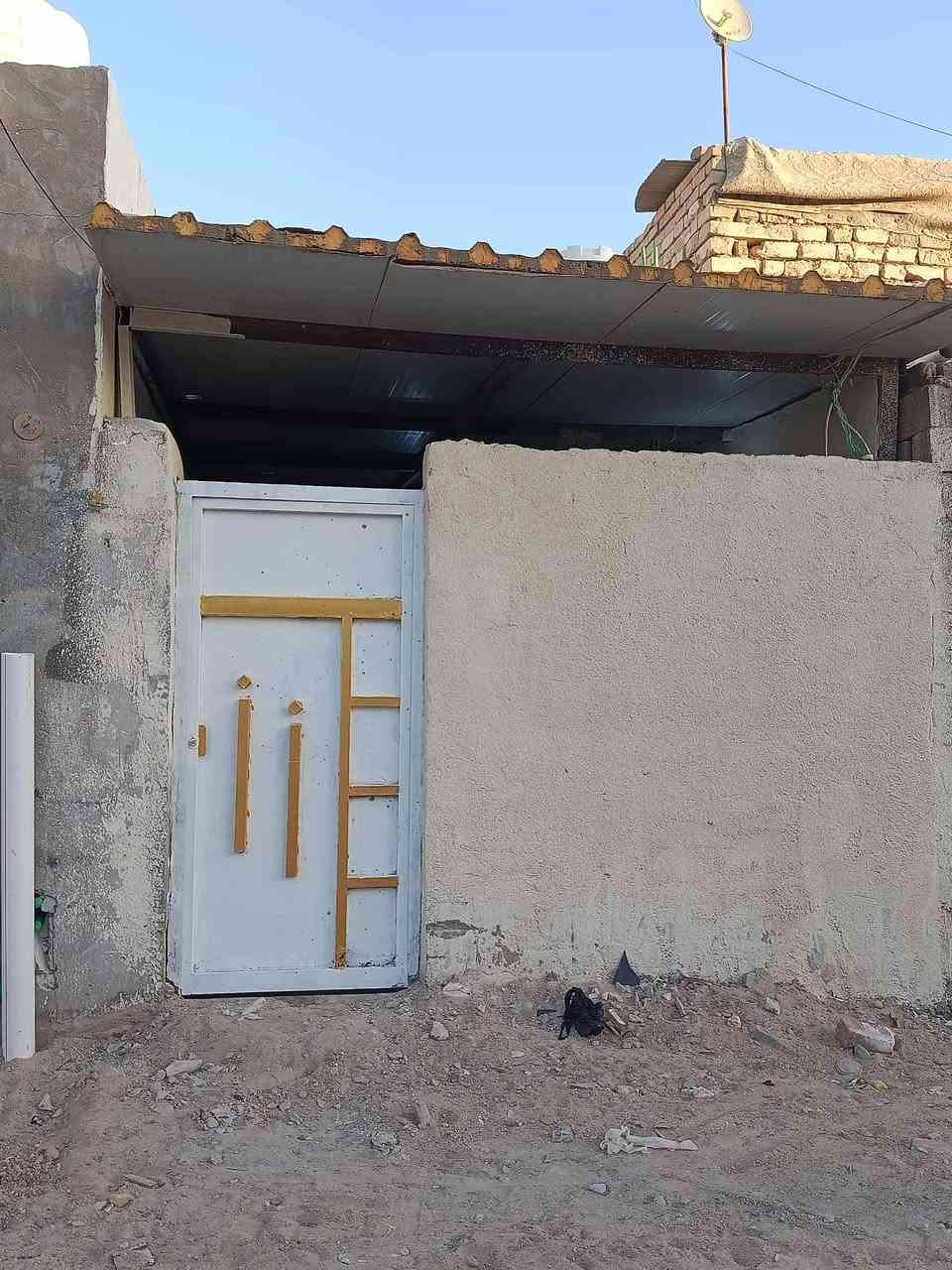 يوجد دار للرهن حي الرحمه  قريب بوابه شارع الامام علي ثاني فرع 110متر غرفتين وصاله ومطبخ وصحيات عدد 2للرهن الدار فارغ حاليا وترميم جديد  اني راعيه مو مكتب


**إذا كنت صاحب هذا الإعلان وتريد حذفه لأي سبب، رجاءا أرسل رسالة إلى الدعم الفني**