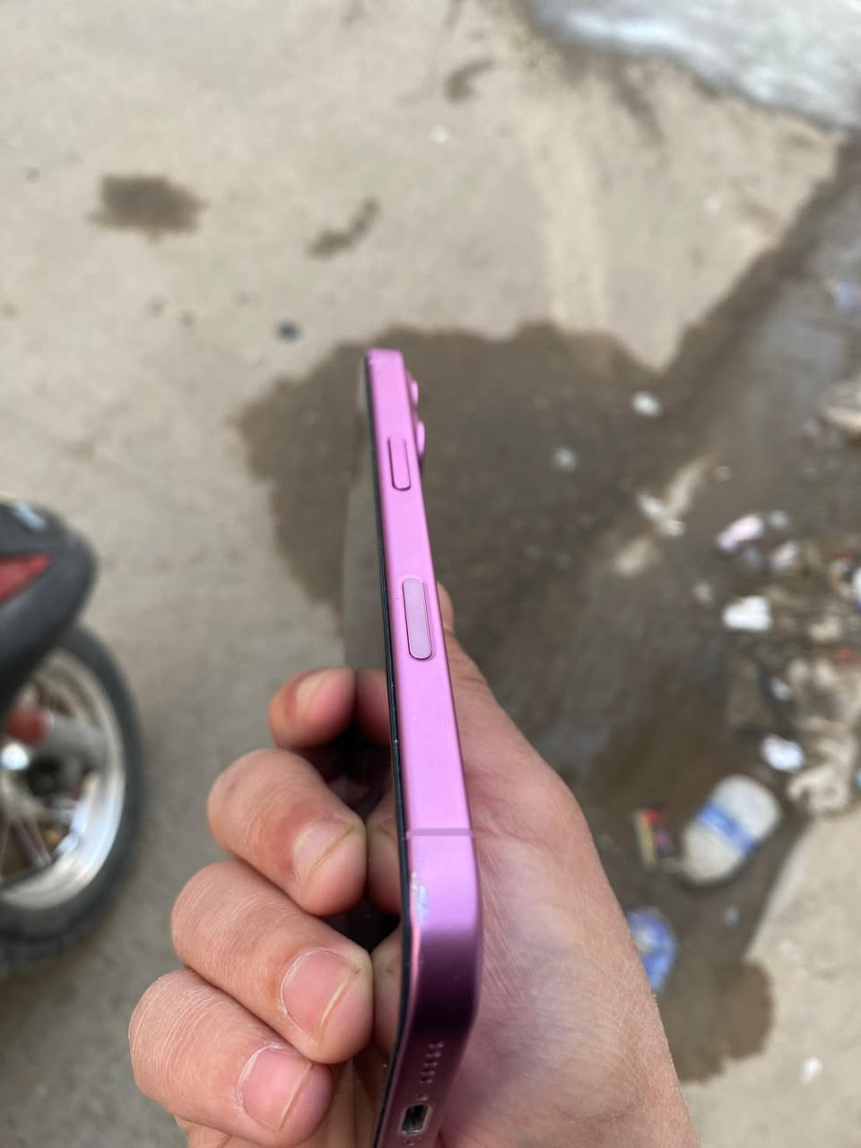 السلام عليكم 👋🏼
16 عادي 

لون وردي 

بطارية 89 عددٍ الدورات 424

الجهاز كفاله وتر بروف

ذ128

شراي خاص اوتساب ***********

مكاني بغداد الدورة
